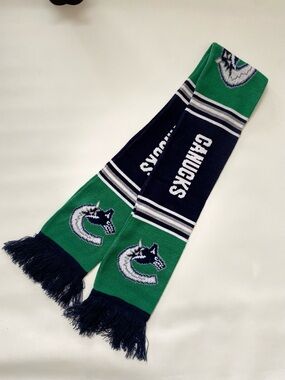 NHL Vancouver Canucks Fan Scarf - Green & Blue